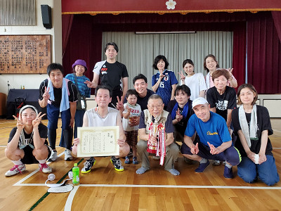 自治会対抗ビーチボールバレー大会